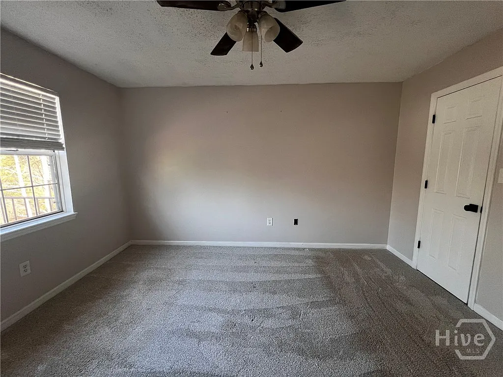 2 bed, 2.0 bath, 1200 sqft, $1,295 — Photo 3