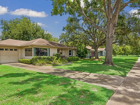 2nd image of 6306 Woodbrook Ln