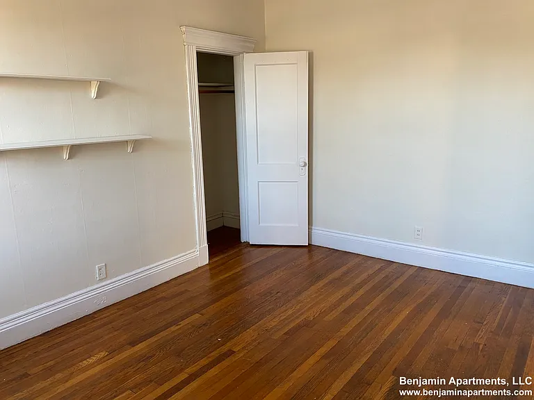 5 Walbridge St #30 — Photo 8