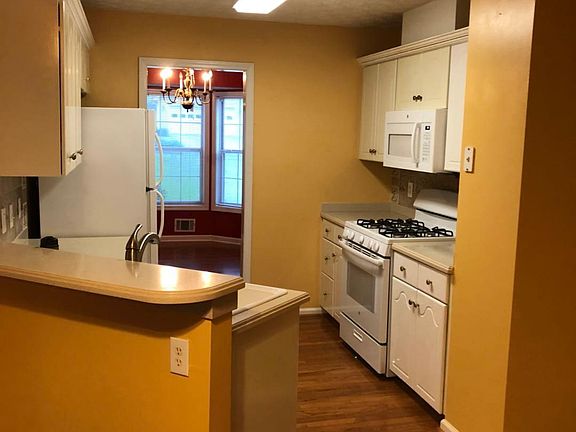 5th image of 790 Clemson Ln