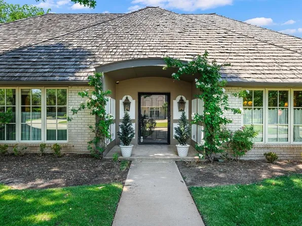 1401 Glenbrook Dr, Oklahoma City, OK 73118