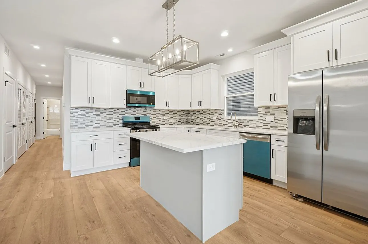 630 N Long Ave — Photo 1