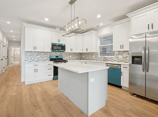 630 N Long Ave #201, Chicago, IL 60644