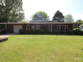 116 Mount Aire Dr, East Peoria, IL 61611