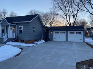 310 4th St N, Humboldt, IA 50548
