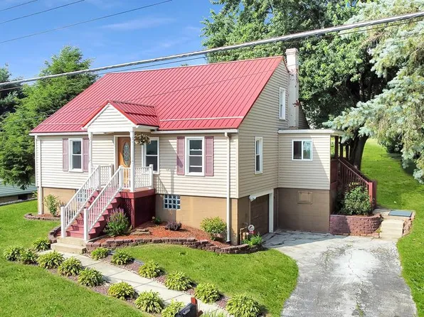 1745 Brier Ave, Johnstown, PA 15902