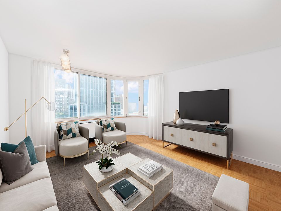 1st image of 295 Greenwich St APT 9D