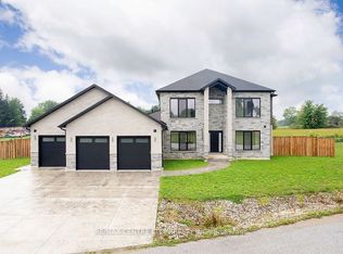 1 James St, Newbury, ON N0L 1Z0
