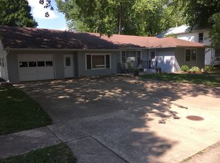 205 W Church St, Sheridan, IL 60551