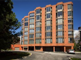2121 Lakeshore Rd #405, Burlington, ON L7R1C9