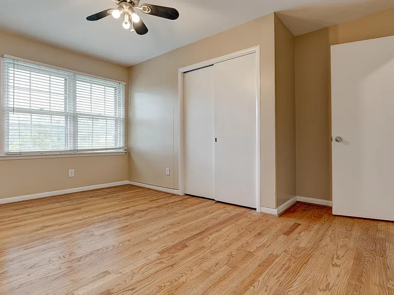3404 Jones Dr — Photo 22