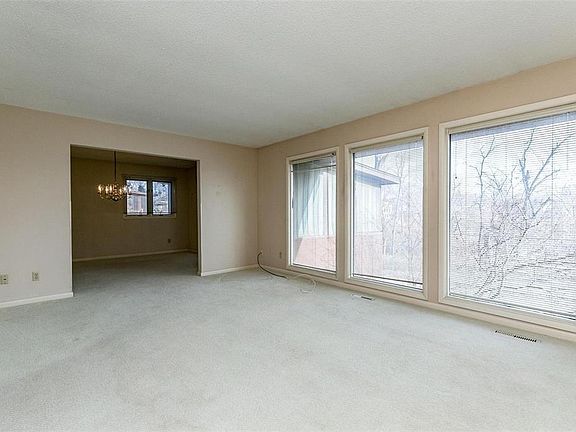 4th image of 3314 Shasta Ct NE