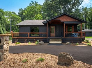11 Pine Cir, Black Mountain, NC 28711