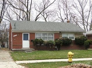 23021 Gardner Ave, Oak Park, MI 48237