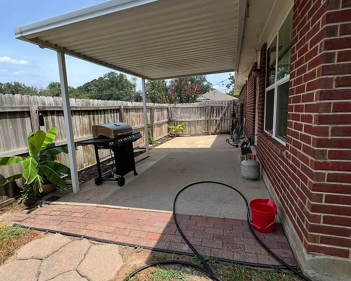 302 Willowbrook Ln — Photo 4