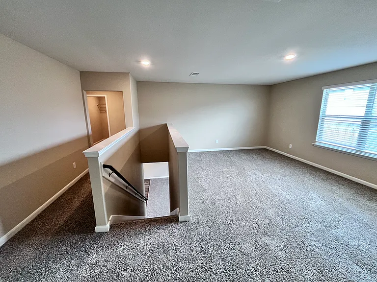 312 Tranquil Ln — Photo 25
