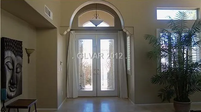 1713 Sabatini Dr — Photo 2