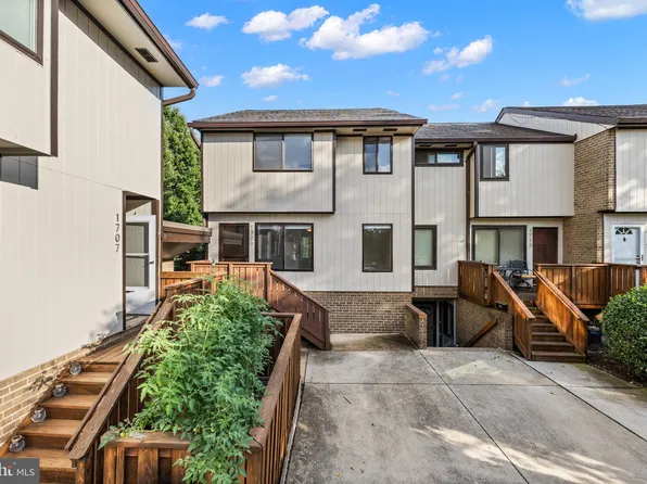 1709 Westwind Way #10B, Mc Lean, VA 22102