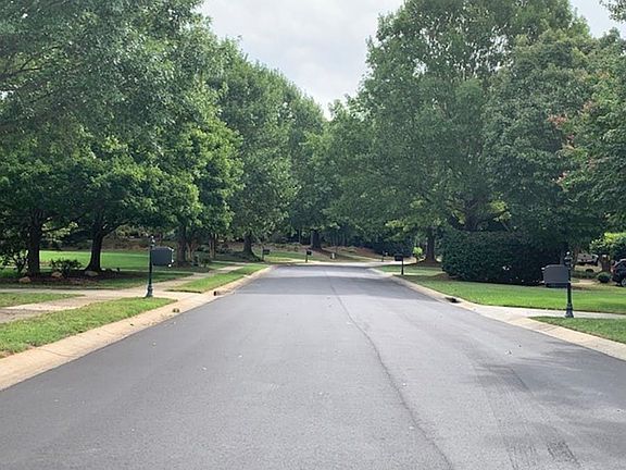 4th image of 19240 Peninsula Shores Dr