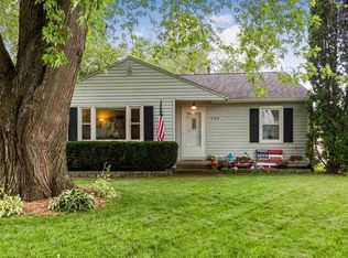 144 Lobdell Rd, Waterloo, IA 50701