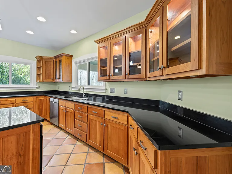 2223 Salem Rd — Photo 39