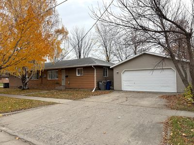 1621 9th Ave S, Moorhead, MN, 56560