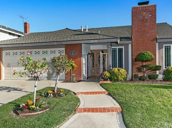 22592 Marylhurst Ct, Lake Forest, CA 92630