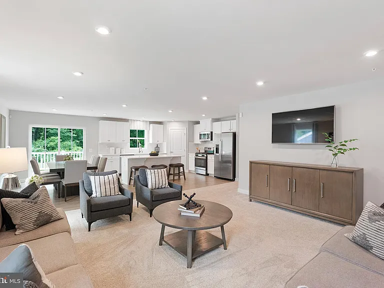 4771 Naples Ave — Photo 7