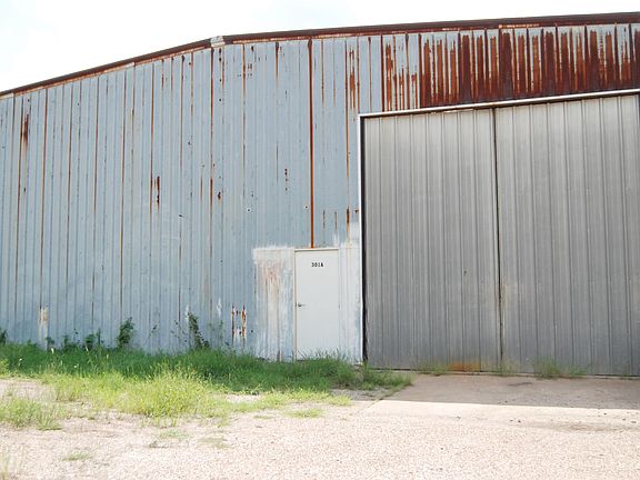 2nd image of 301 SE 15th Ave