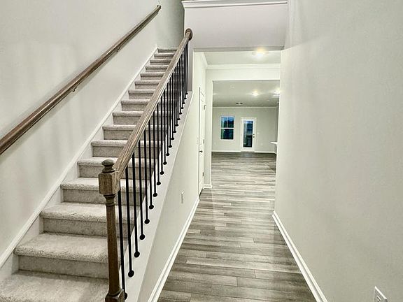 2nd image of 1005 Aspen Pointe Davidson