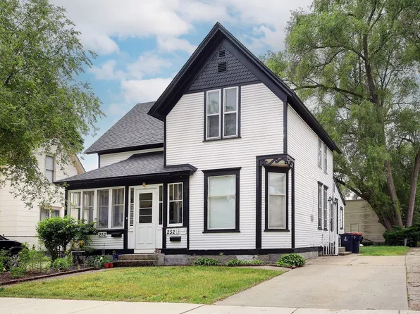 252 W 10th Street, 252 W 10th St #1/2, Holland, MI 49423