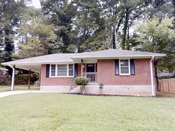1881 Derrill Dr, Decatur, GA 30032
