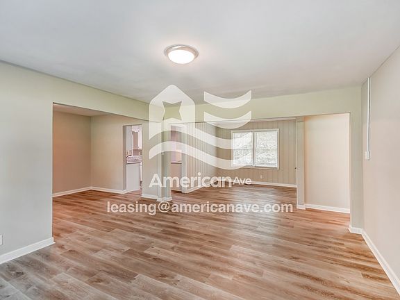 1625205_003_living_room_12927935.jpg
