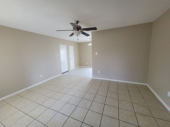 2nd image of 1330 Prince Dr