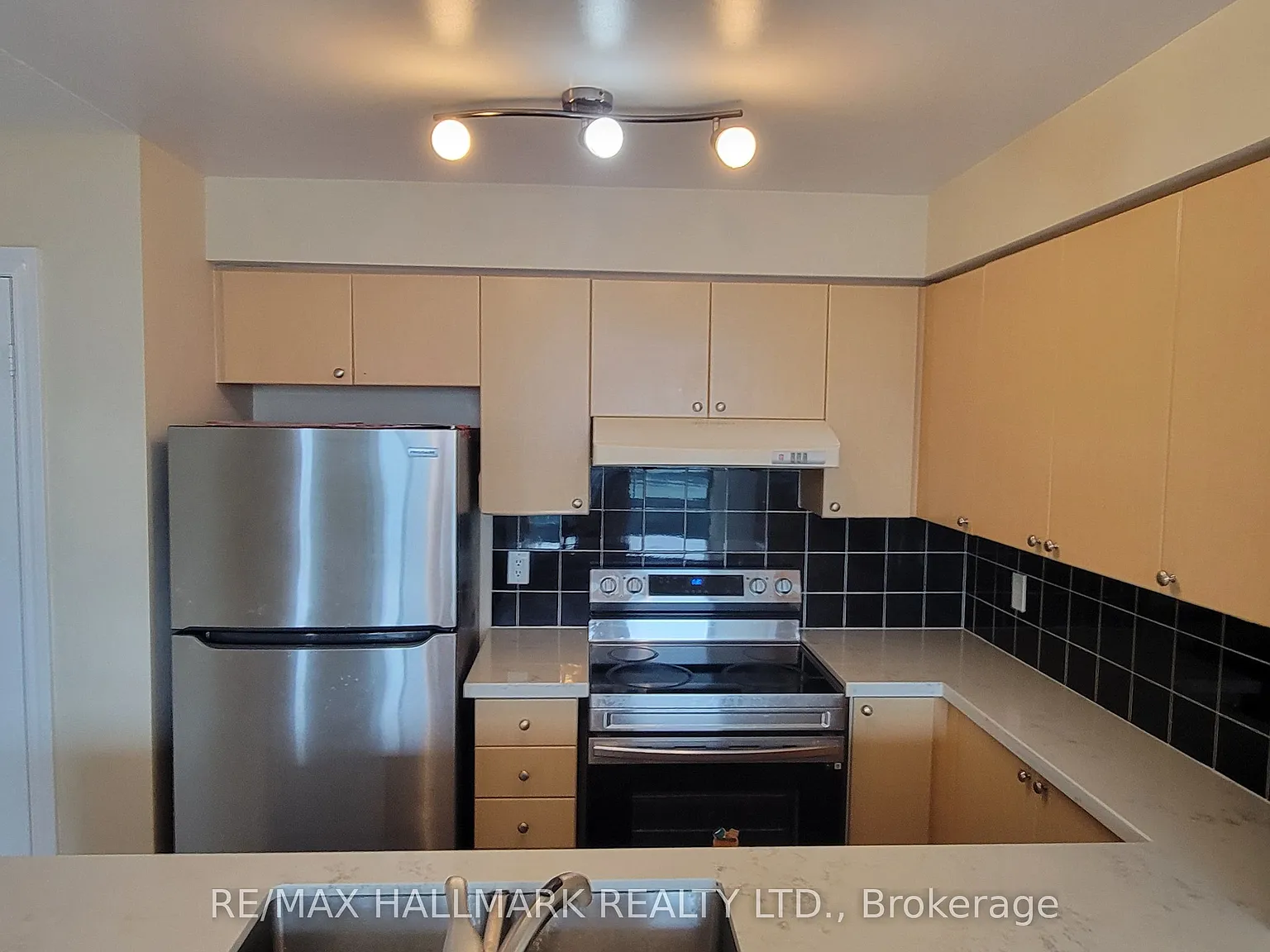 1 bed, $2,100 — Photo 4