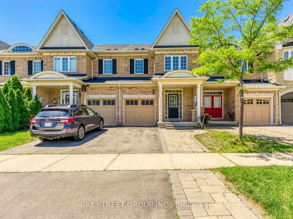 2413 Whistling Springs Cres, Oakville, ON L6M 0C4
