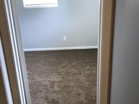 3rd image of 4310 S Canterbury Pl APT 1