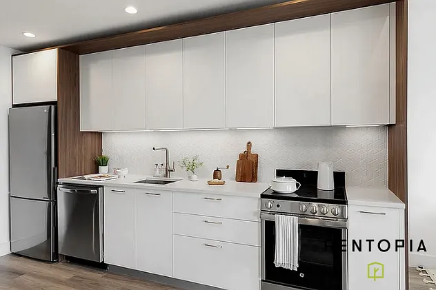 224 East 135th Street — Photo 3