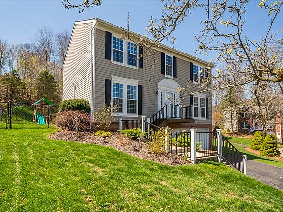 2nd image of 283 Shady Glen Dr