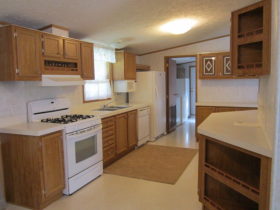 2nd image of 10450 6 Mile Rd Lot 14