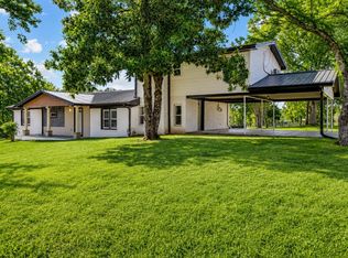 405 Fairfield Rd, Bethpage, TN 37022
