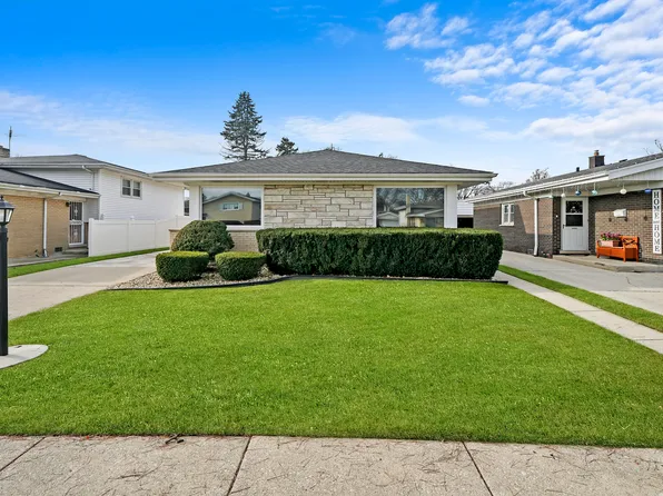 2814 Downing Ave, Westchester, IL 60154