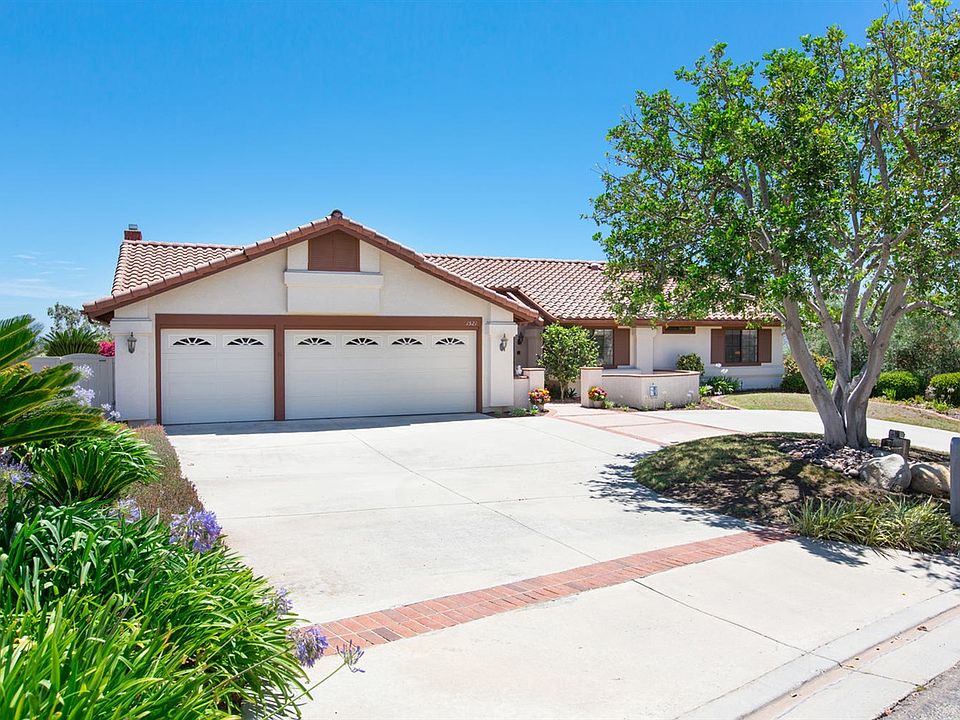 1st image of 1521 Stoneridge Cir