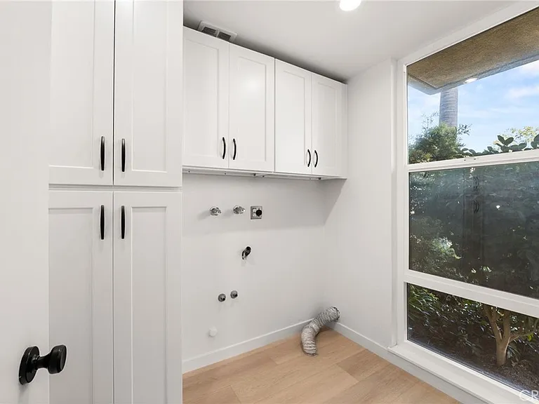 16435 Harbour Ln #13 — Photo 15
