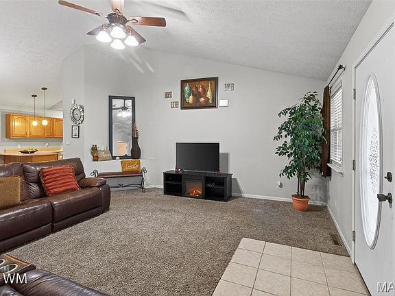 5th image of 19420 Laney Rd