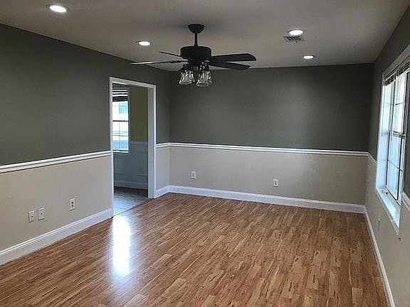 Livingroom right view