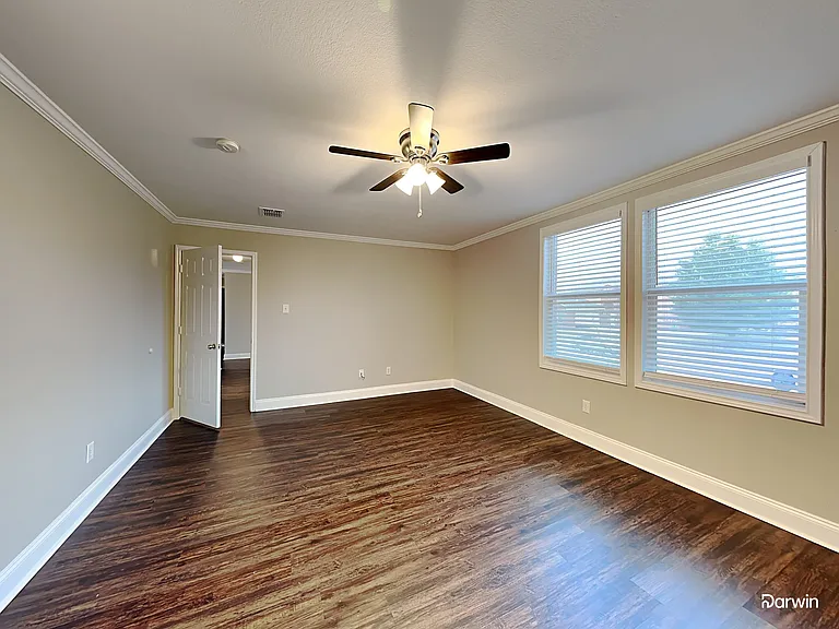 1405 Evergreen St — Photo 8