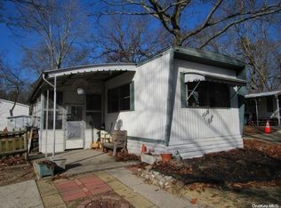 433-48 Mill Rd, Calverton, NY 11933