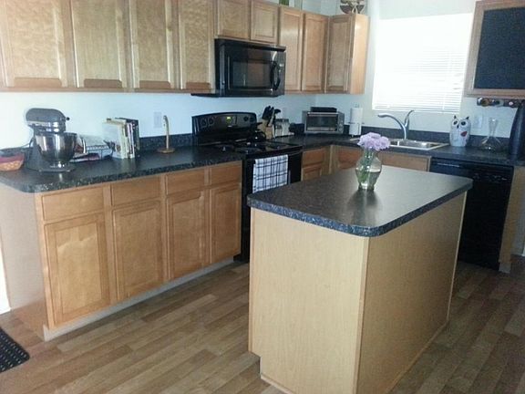 5th image of 5672 Caledonia Dr
