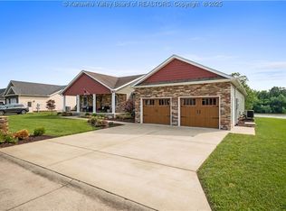 213 Rumer Sta, Buffalo, WV 25168